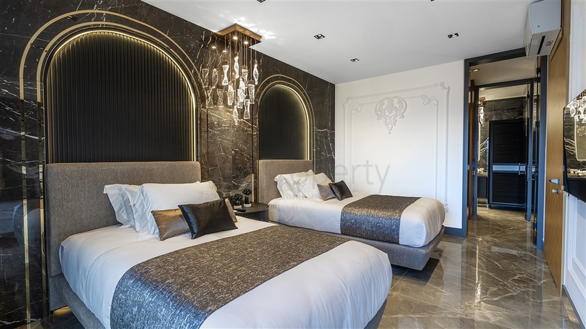 Luxuriöse Villen mit Panoramablick auf das Mittelmeer