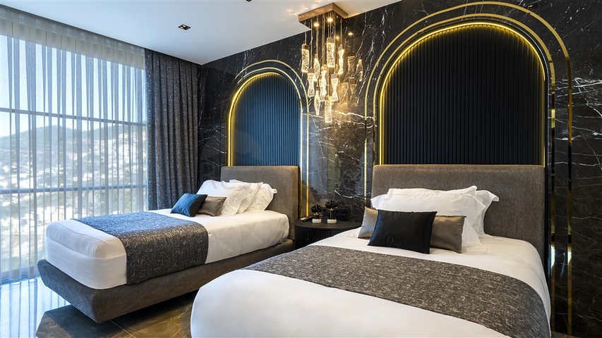 Luxuriöse Villen mit Panoramablick auf das Mittelmeer