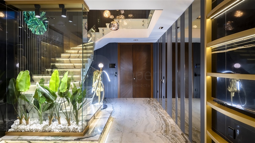 Luxuriöse Villen mit Panoramablick auf das Mittelmeer