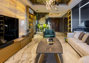 Luxuriöse Villen mit Panoramablick auf das Mittelmeer