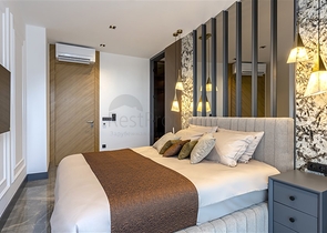 Luxuriöse Villen mit Panoramablick auf das Mittelmeer