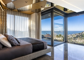 Luxuriöse Villen mit Panoramablick auf das Mittelmeer