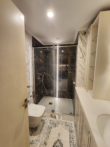 Zweizimmerwohnung in einem Komplex in erster Linie in Mahmutlar