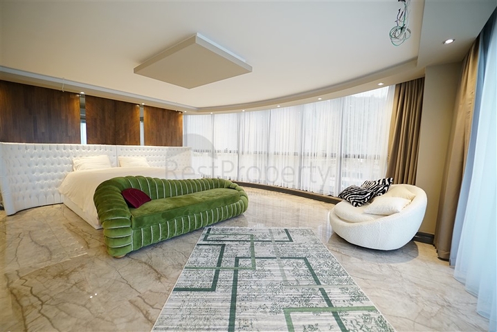 Einzigartige Villa mit Panoramablick auf Alanya