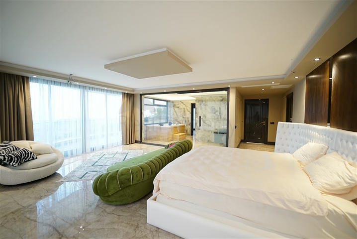 Einzigartige Villa mit Panoramablick auf Alanya