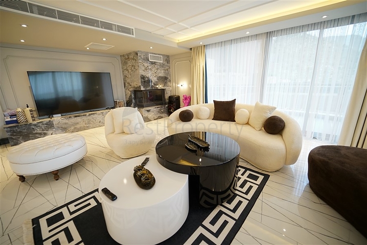 Einzigartige Villa mit Panoramablick auf Alanya