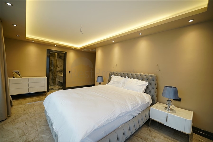 Einzigartige Villa mit Panoramablick auf Alanya