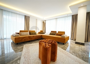 Einzigartige Villa mit Panoramablick auf Alanya