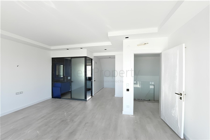 Komplex von luxuriösen Villen mit Meerblick in Avsallar