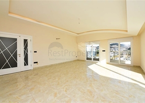 3+1 Penthouse mit Meerblick im Stadtteil Mahmutlar