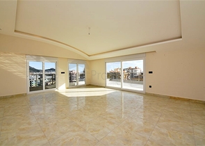 3+1 Penthouse mit Meerblick im Stadtteil Mahmutlar