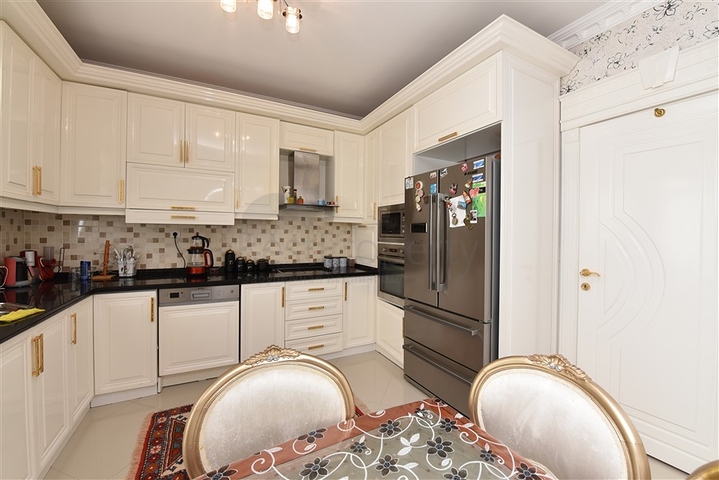 3+1 Wohnung mit Meerblick