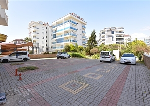 3+1 Wohnung mit Meerblick