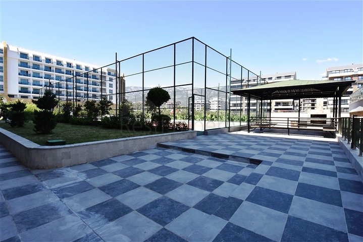 1+1 Wohnung 200 m vom Strand entfernt im Stadtteil Kargicak 