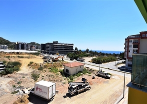 1+1 Wohnung 200 m vom Strand entfernt im Stadtteil Kargicak 