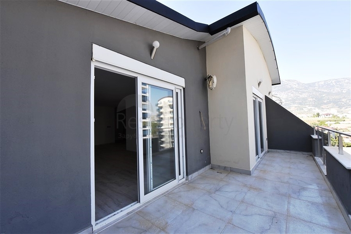 Penthouse mit Bergblick im Stadtteil Mahmutlar