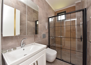 Penthouse zum Verkauf 2+1 mit Meerblick im Stadtteil Kestel