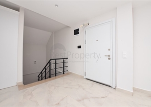 Penthouse zum Verkauf 2+1 mit Meerblick im Stadtteil Kestel