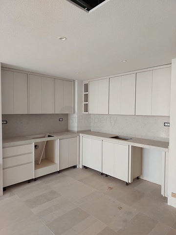 Projekt an der ersten Küste im Yalıkavak-Gebiet