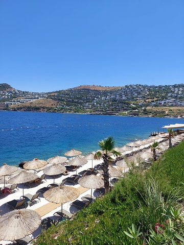 Projekt an der ersten Küste im Yalıkavak-Gebiet