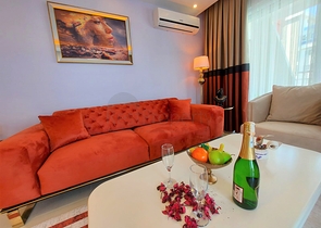 Geräumige 2+1-Wohnung 500 Meter vom Meer entfernt