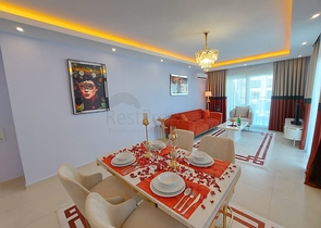 Geräumige 2+1-Wohnung 500 Meter vom Meer entfernt