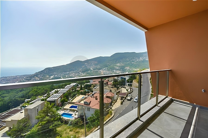 Villen mit atemberaubender Aussicht in Bektas