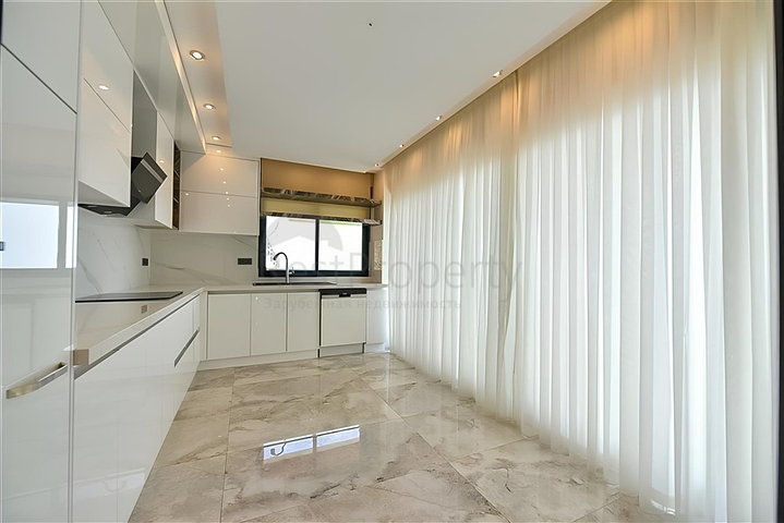 Villen mit atemberaubender Aussicht in Bektas