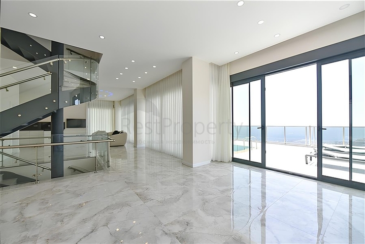 Villen mit atemberaubender Aussicht in Bektas