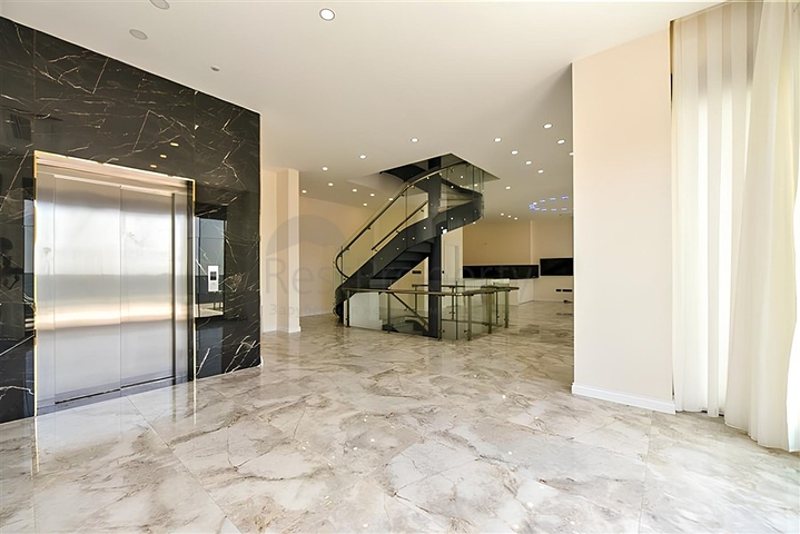 Villen mit atemberaubender Aussicht in Bektas