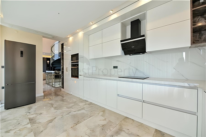 Villen mit atemberaubender Aussicht in Bektas