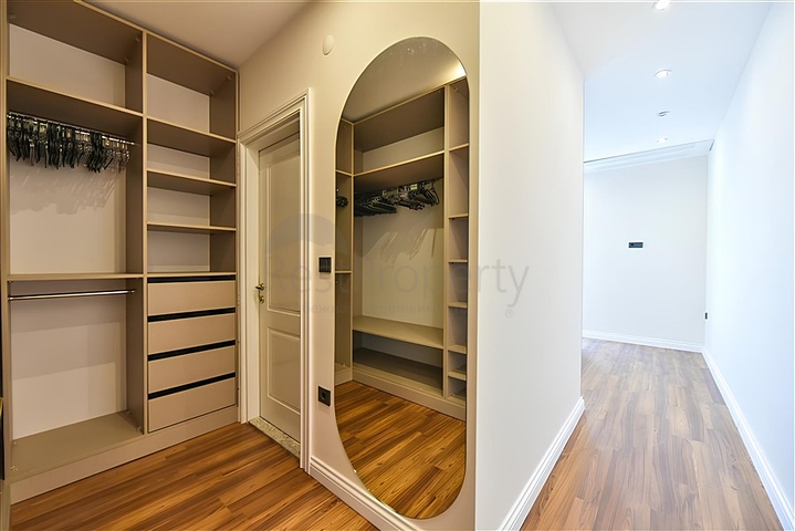 Villen mit atemberaubender Aussicht in Bektas