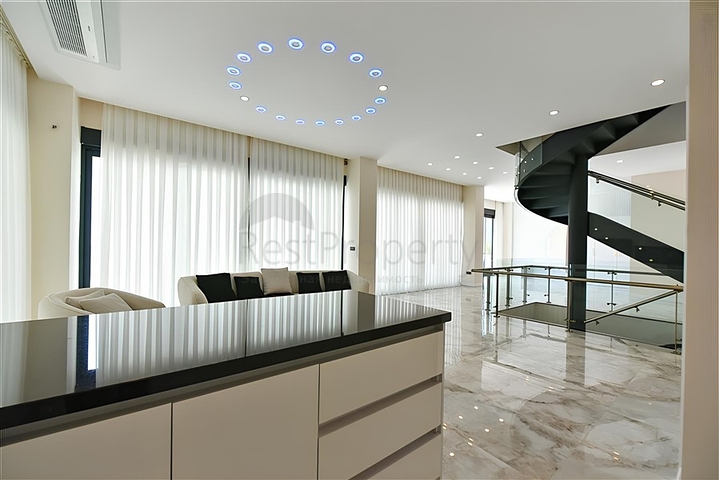 Villen mit atemberaubender Aussicht in Bektas