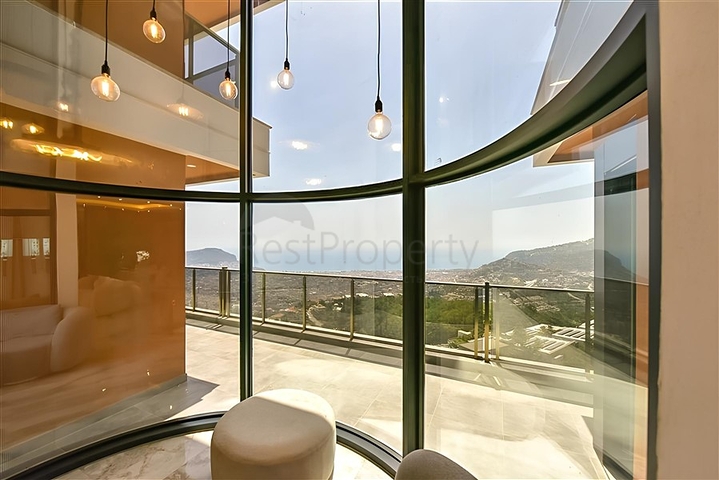 Villen mit atemberaubender Aussicht in Bektas