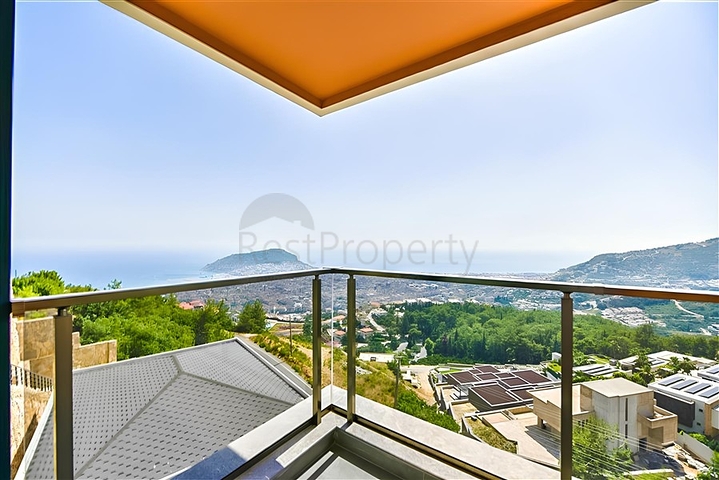 Villen mit atemberaubender Aussicht in Bektas