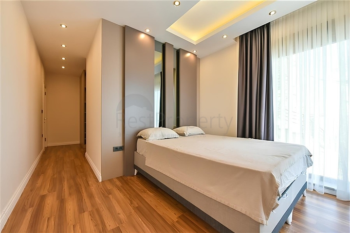 Villen mit atemberaubender Aussicht in Bektas