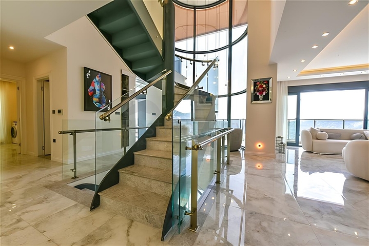 Villen mit atemberaubender Aussicht in Bektas