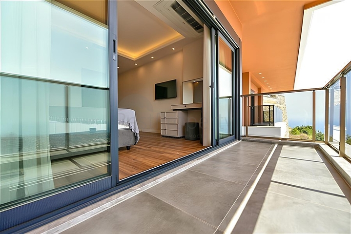 Villen mit atemberaubender Aussicht in Bektas