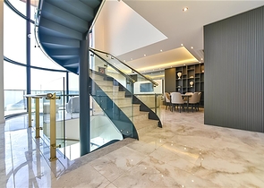 Villen mit atemberaubender Aussicht in Bektas