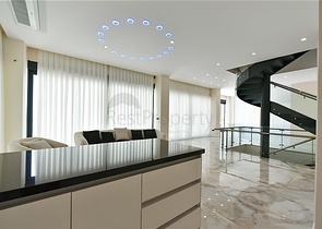 Villen mit atemberaubender Aussicht in Bektas