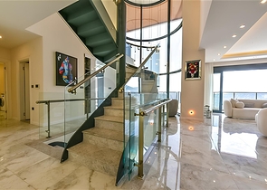 Villen mit atemberaubender Aussicht in Bektas