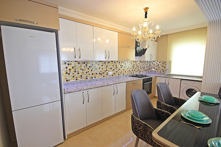 Penthouse zum Verkauf 3+1 im Stadtteil Mahmutlar