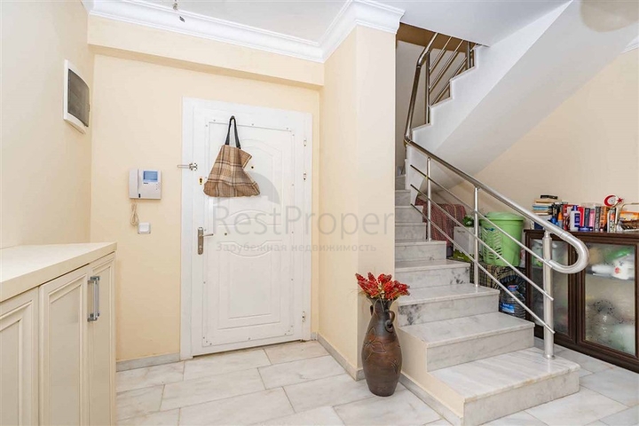 Geräumiges 4+1 Penthouse für eine große Familie