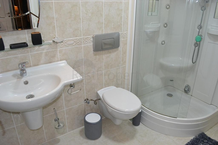 2+1 Wohnung mit Meerblick im Stadtteil Mahmutlar