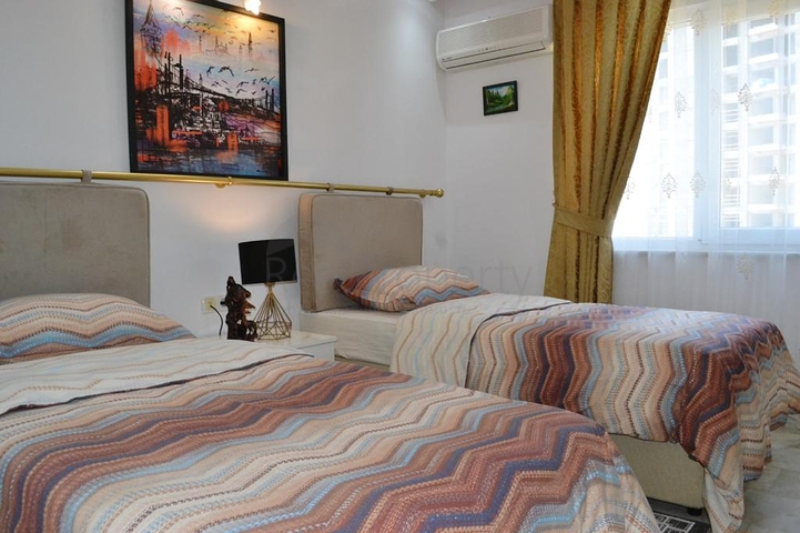 2+1 Wohnung mit Meerblick im Stadtteil Mahmutlar