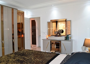 2+1 Wohnung mit Meerblick im Stadtteil Mahmutlar