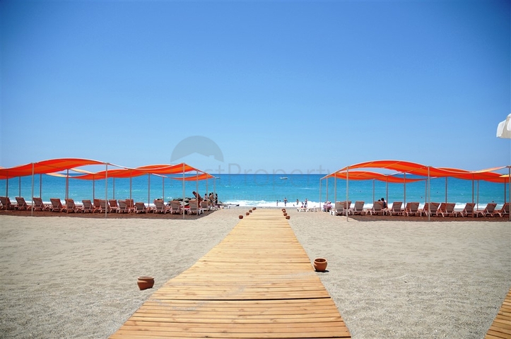 2+1 Wohnung in einem Hotelkomplex in Kargicak