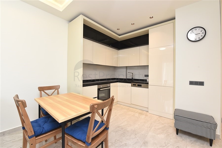 1+1 Wohnung in einem neuen Komplex in der Gegend von Cleopatra