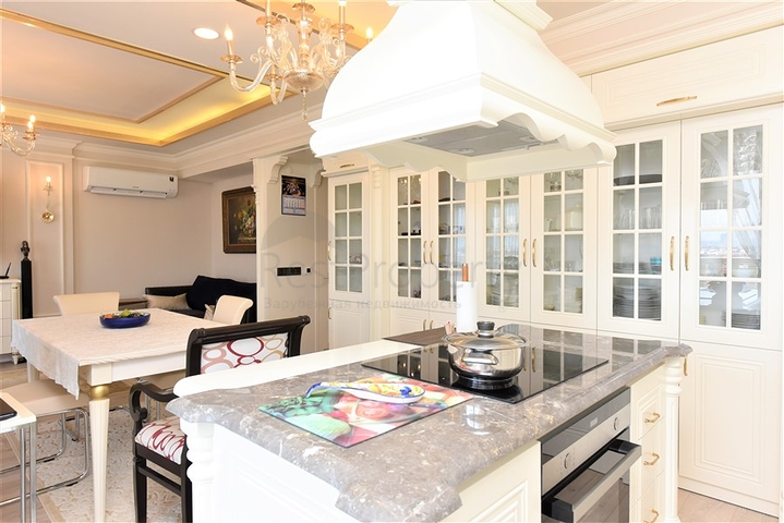 4+1 Apartment in einem Luxus-Komplex 