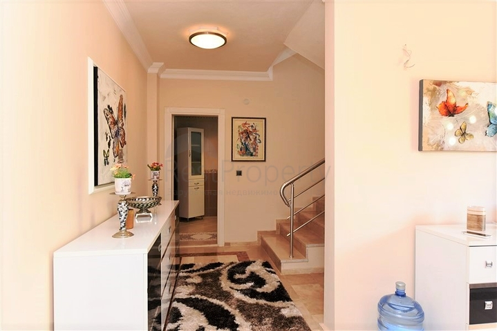 Villa mit Blick auf das Mittelmeer im Viertel Demirtas